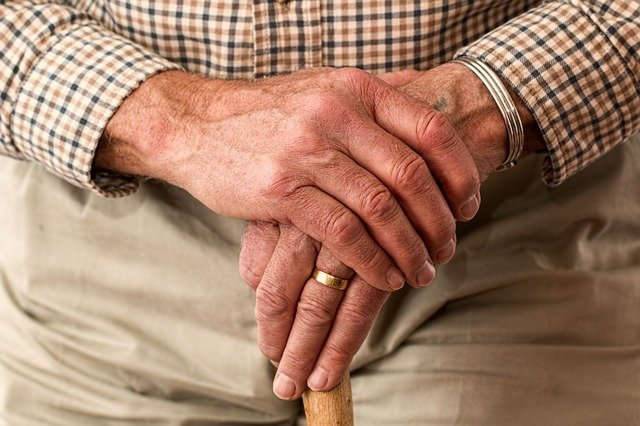 Télésurveillance et seniors : que faut-il savoir ?